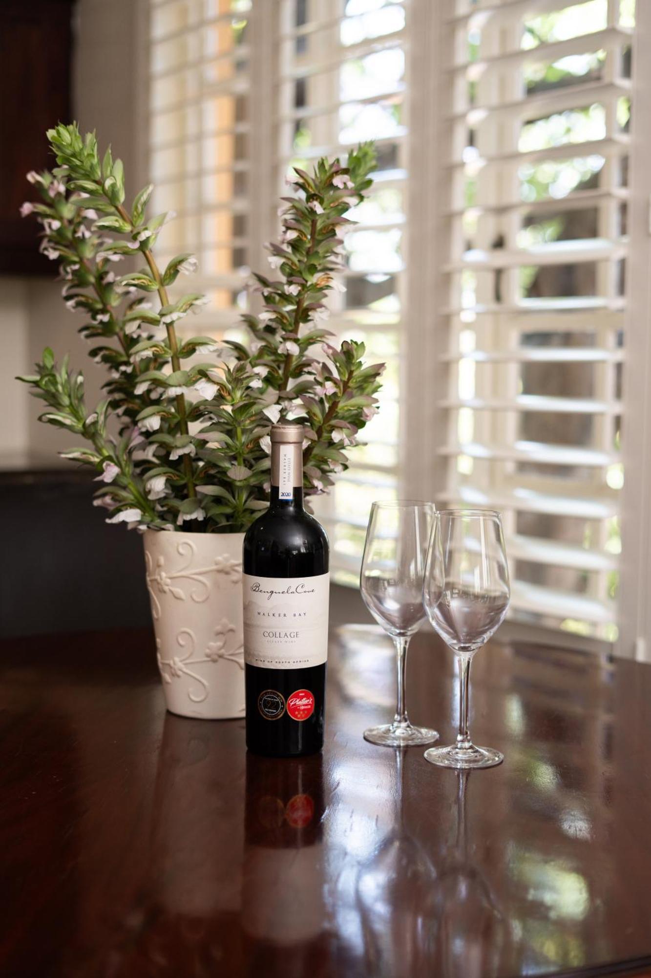 Little Tuscany Boutique Hotel Йоханнесбург Экстерьер фото