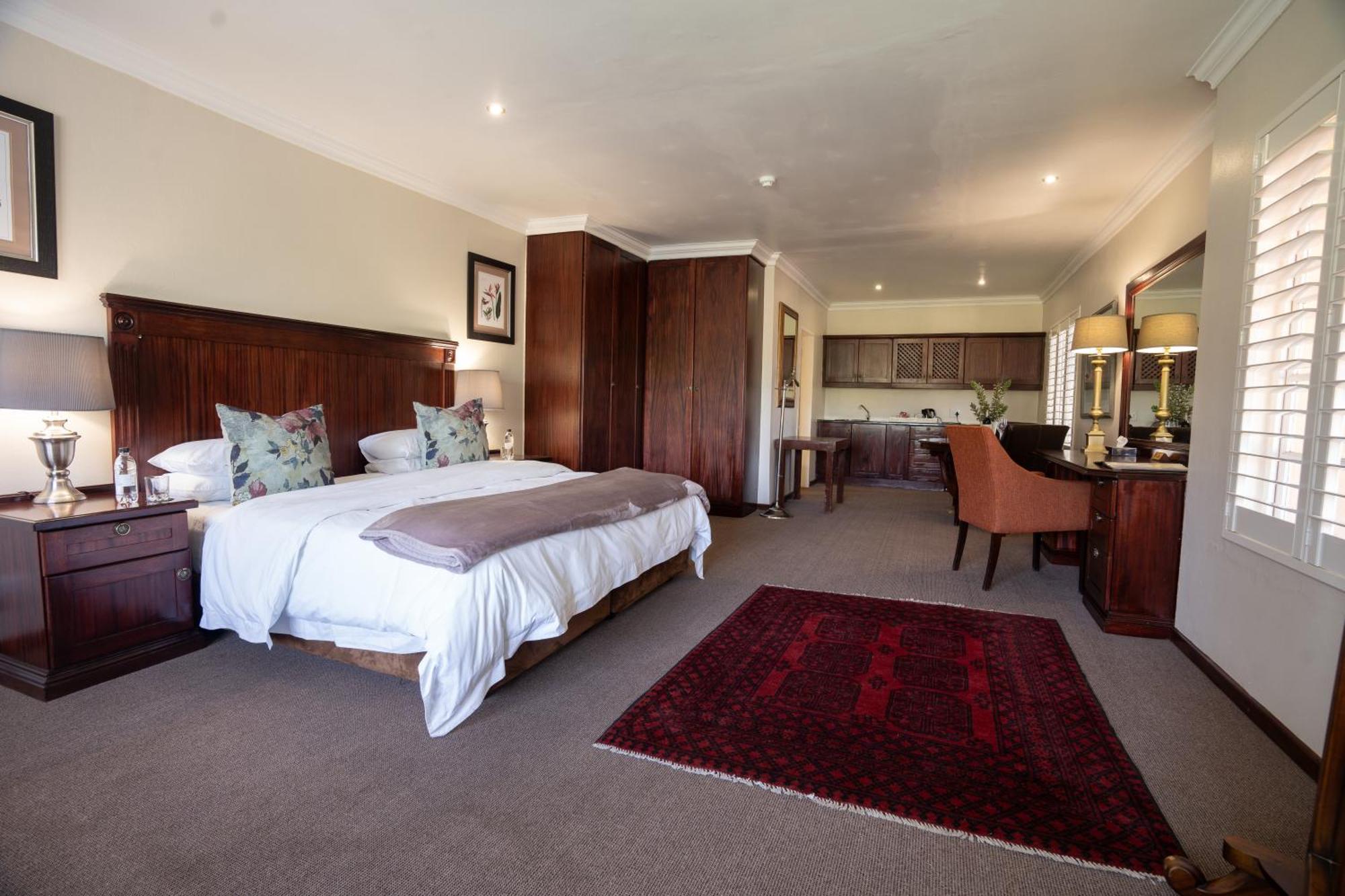 Little Tuscany Boutique Hotel Йоханнесбург Экстерьер фото