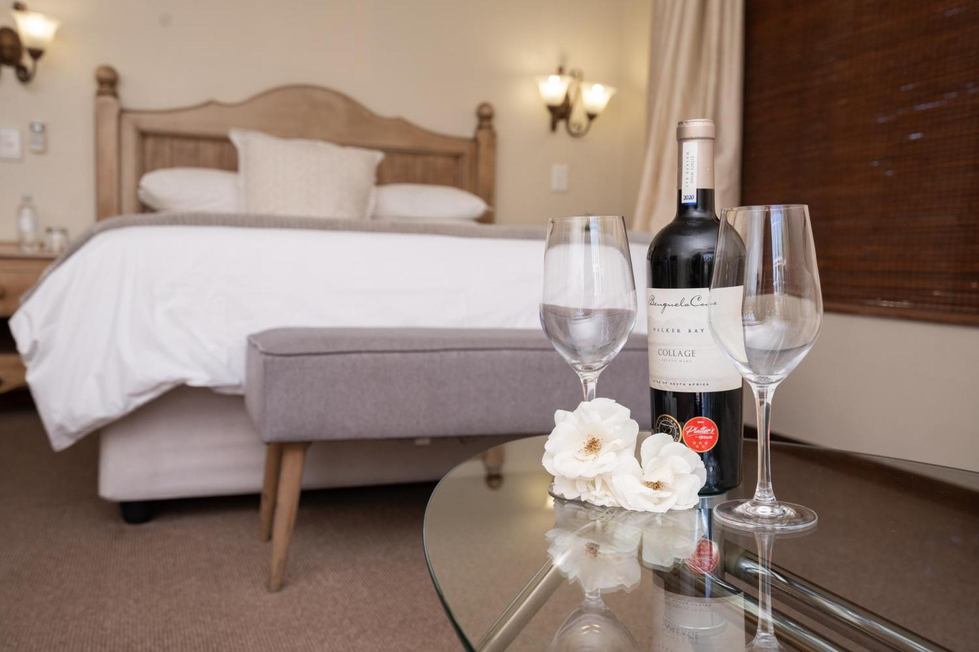 Little Tuscany Boutique Hotel Йоханнесбург Экстерьер фото
