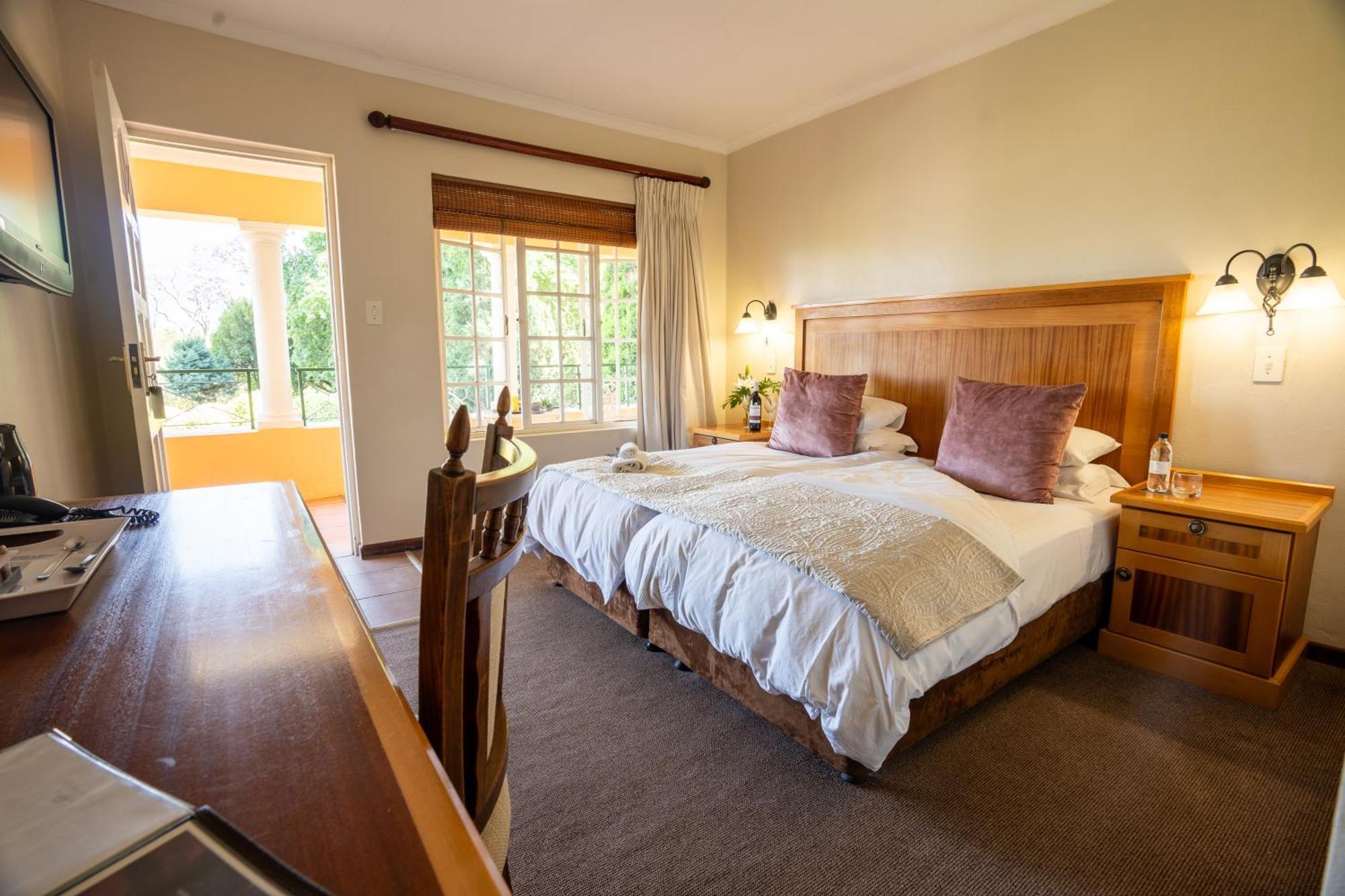 Little Tuscany Boutique Hotel Йоханнесбург Экстерьер фото