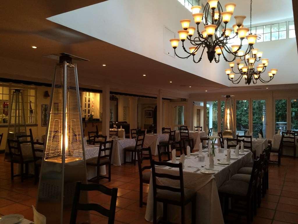 Little Tuscany Boutique Hotel Йоханнесбург Ресторан фото